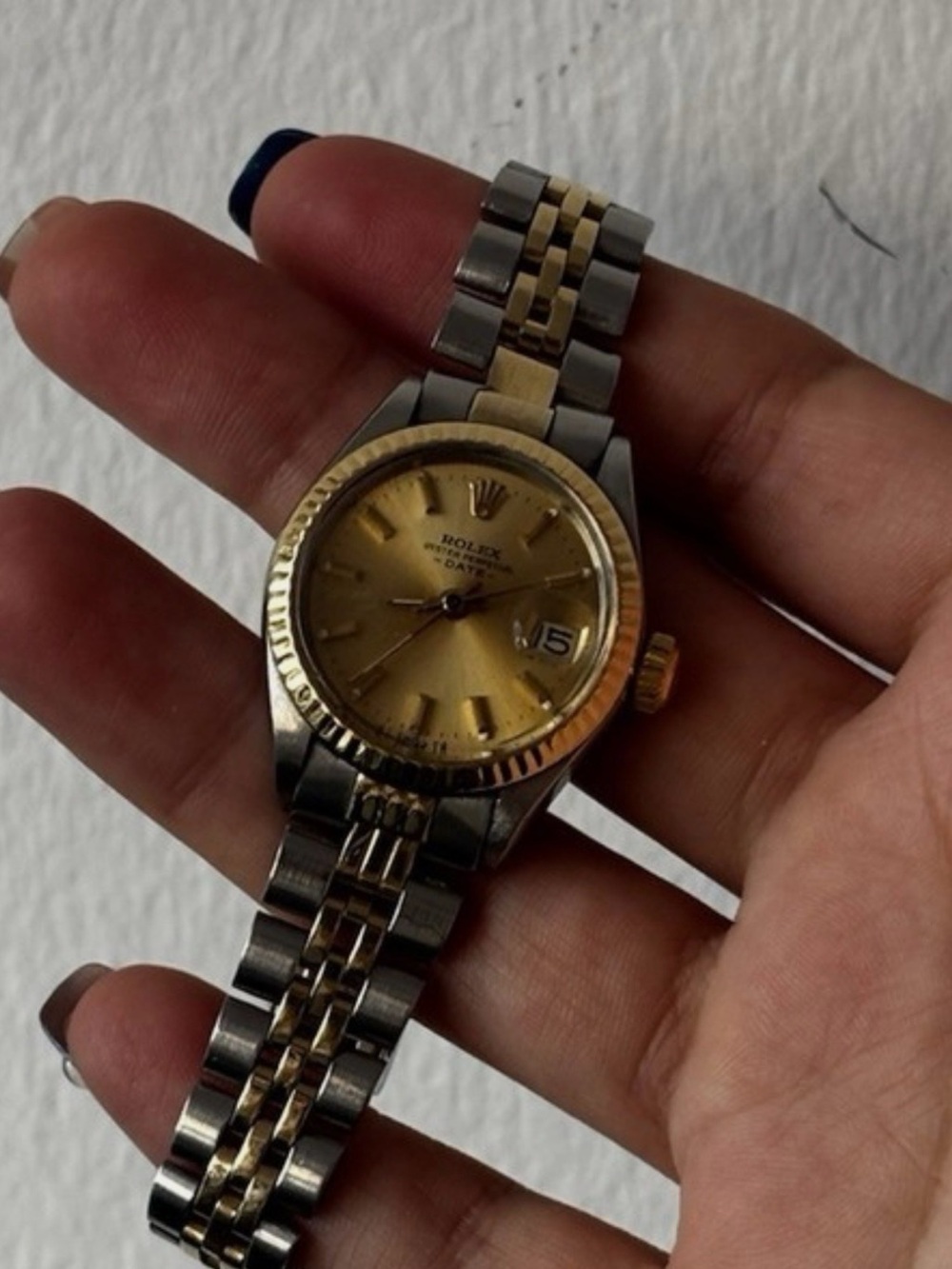 Rolex Two-Tone Gold and Silver Ladies Watch - Picture 5 of 11